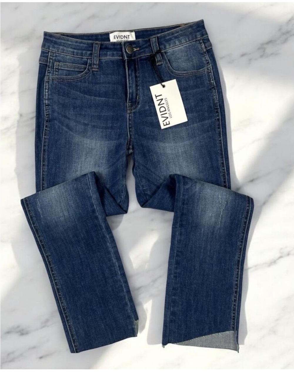 NWT EVIDNT Los Angeles
Florence Straight Leg Jeans Size 28 Distressed Crop - Picture 3 of 9
